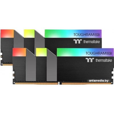 Оперативная память Thermaltake ToughRam RGB 2x16GB DDR4 PC4-28800 R009D416GX2-3600C18A