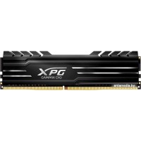 Оперативная память A-Data XPG GAMMIX D10 16GB DDR4 PC4-28800 AX4U36008G18I-SB10