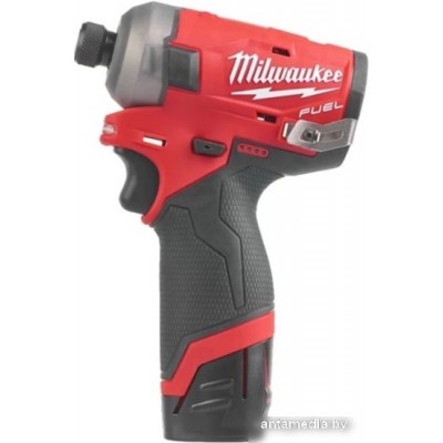 Винтоверт Milwaukee M12 FQID-202X 4933464973 (с 2-мя АКБ, кейс)