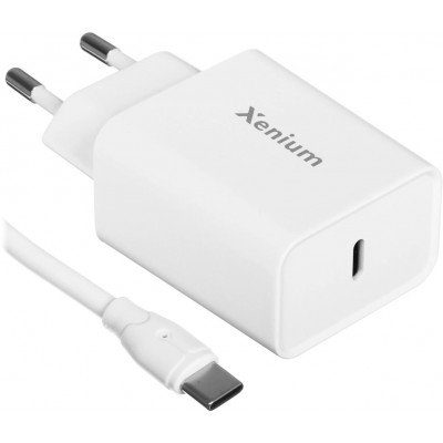 Сетевое зарядное Xenium X331 (белый)