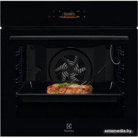 Электрический духовой шкаф Electrolux AssistedCooking SENSE 800 KOEBP39WZ